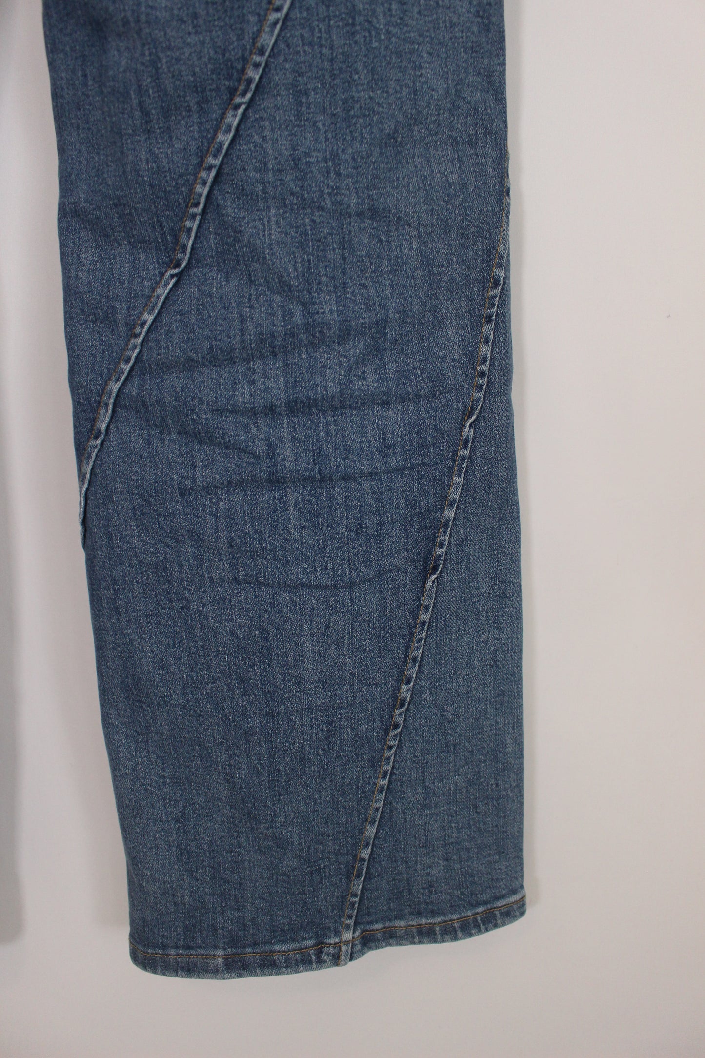 'Gwen' Decorative Seam Wide Leg Jeans