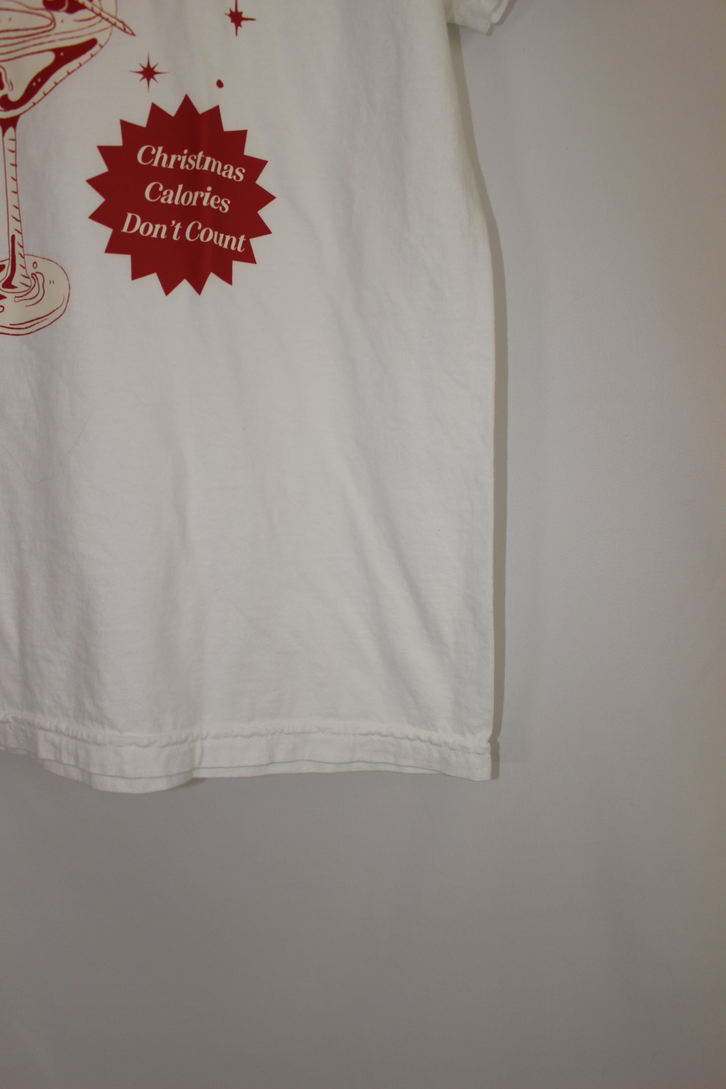 Holiday Spirit Graphic T-shirt