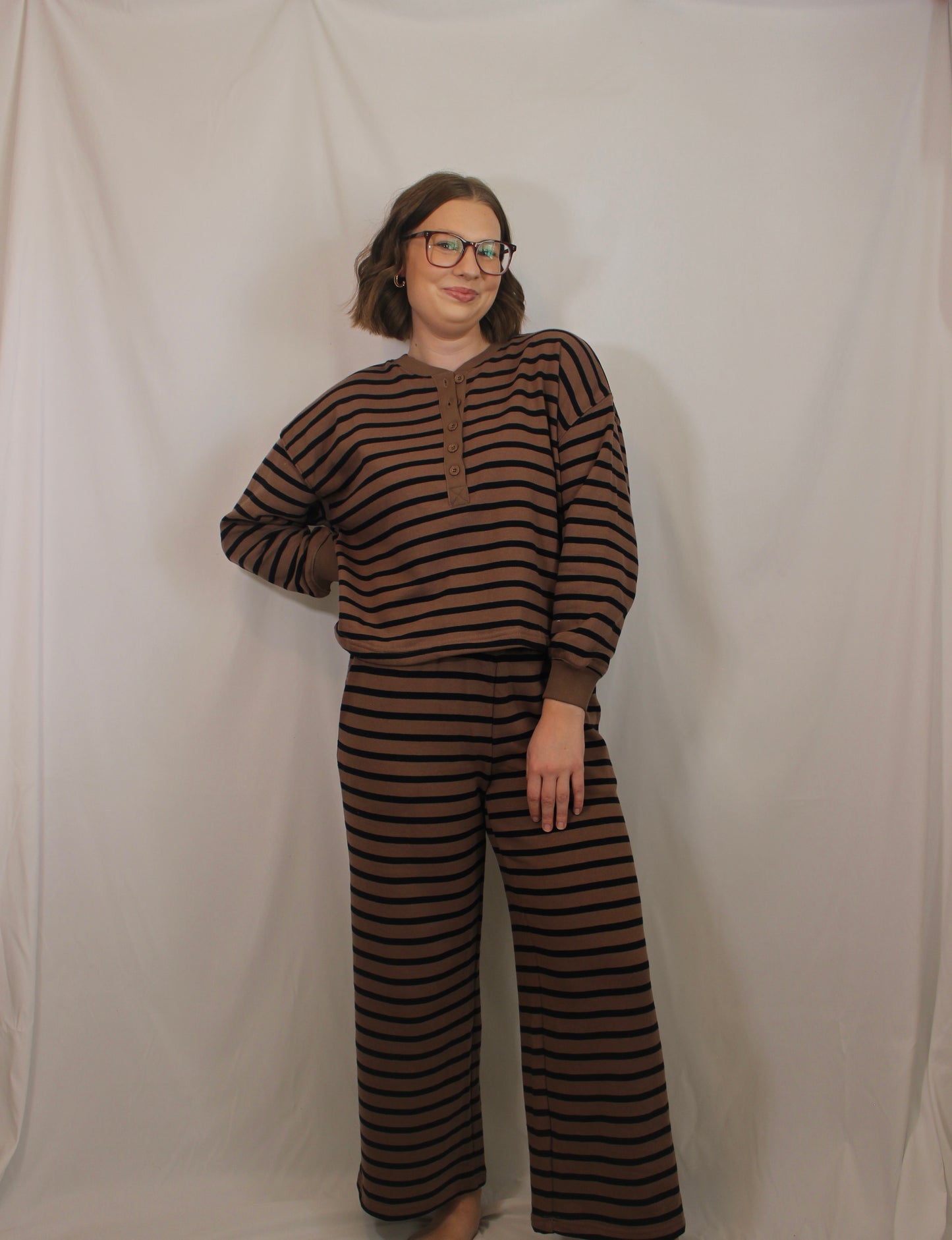 'Halle' Straight Leg Stripe Lounge Pants